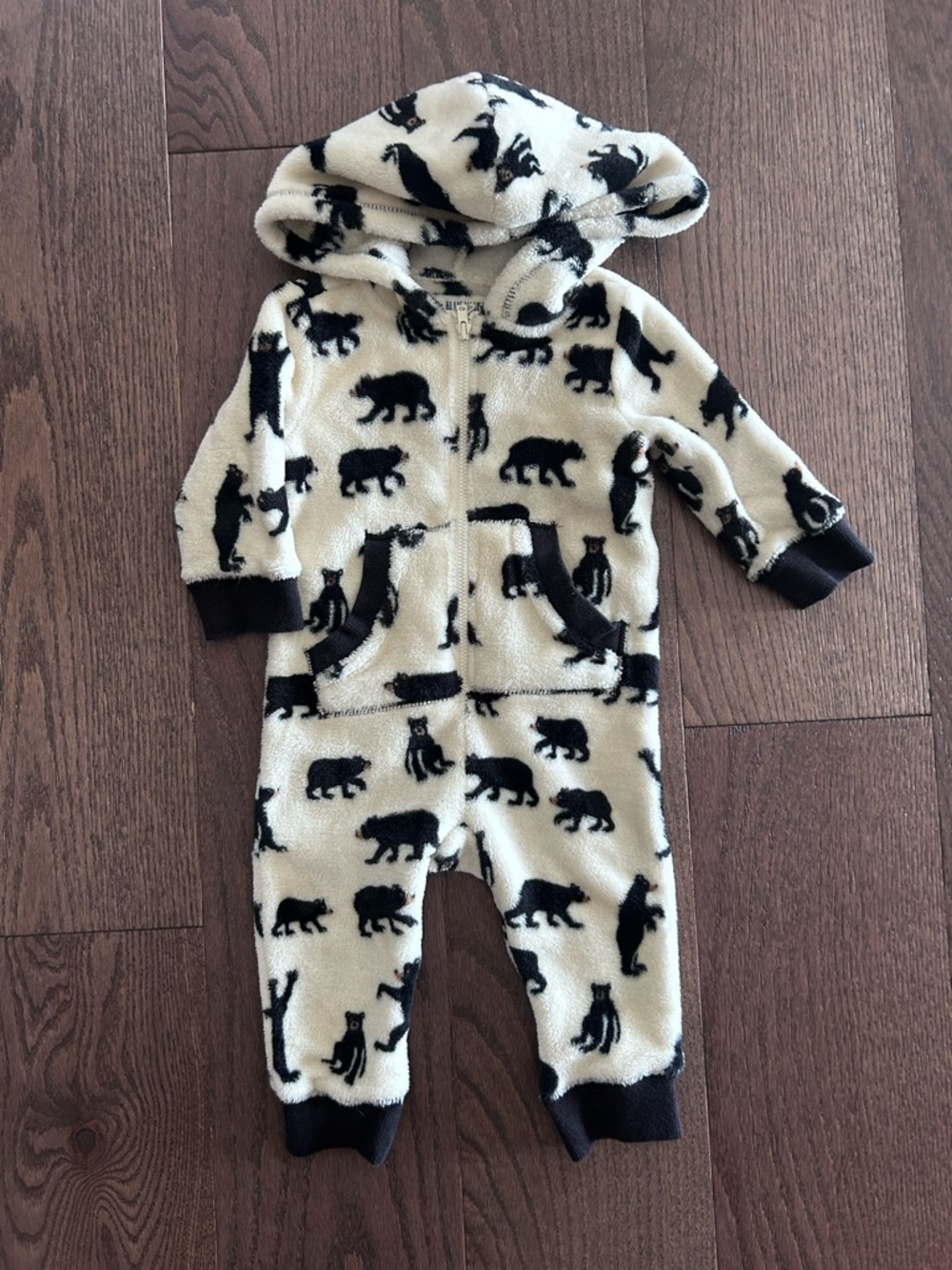 Little Blue House Size 6-12 month Fleece Bear Print Bunting Suit